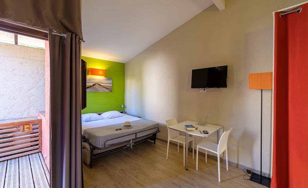 Belambra Clubs La Colle-Sur-Loup - Les Terrasses De Saint-Paul De Vence Hotel ภายนอก รูปภาพ