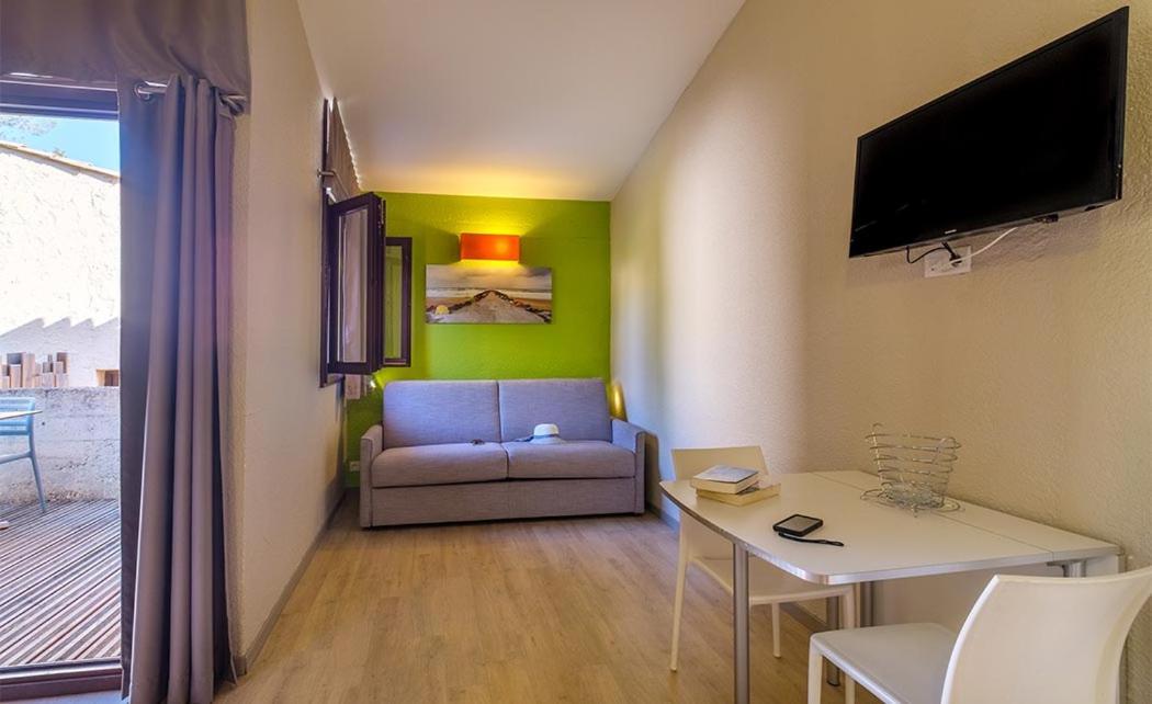 Belambra Clubs La Colle-Sur-Loup - Les Terrasses De Saint-Paul De Vence Hotel ภายนอก รูปภาพ