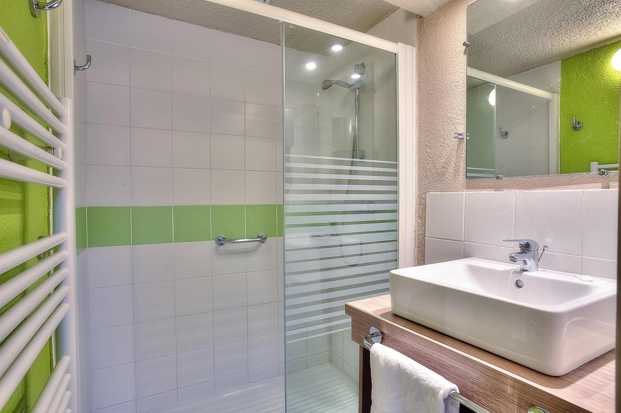 Belambra Clubs La Colle-Sur-Loup - Les Terrasses De Saint-Paul De Vence Hotel ภายนอก รูปภาพ