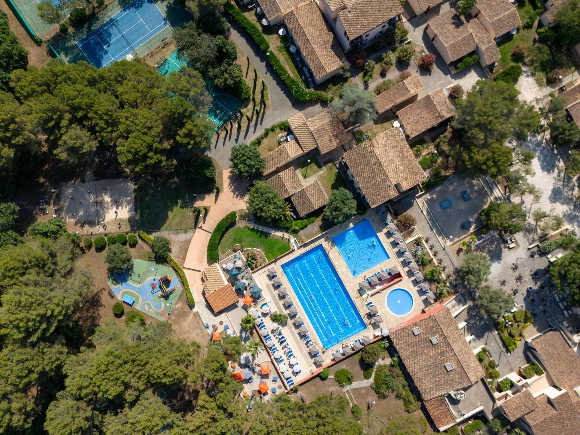 Belambra Clubs La Colle-Sur-Loup - Les Terrasses De Saint-Paul De Vence Hotel ภายนอก รูปภาพ